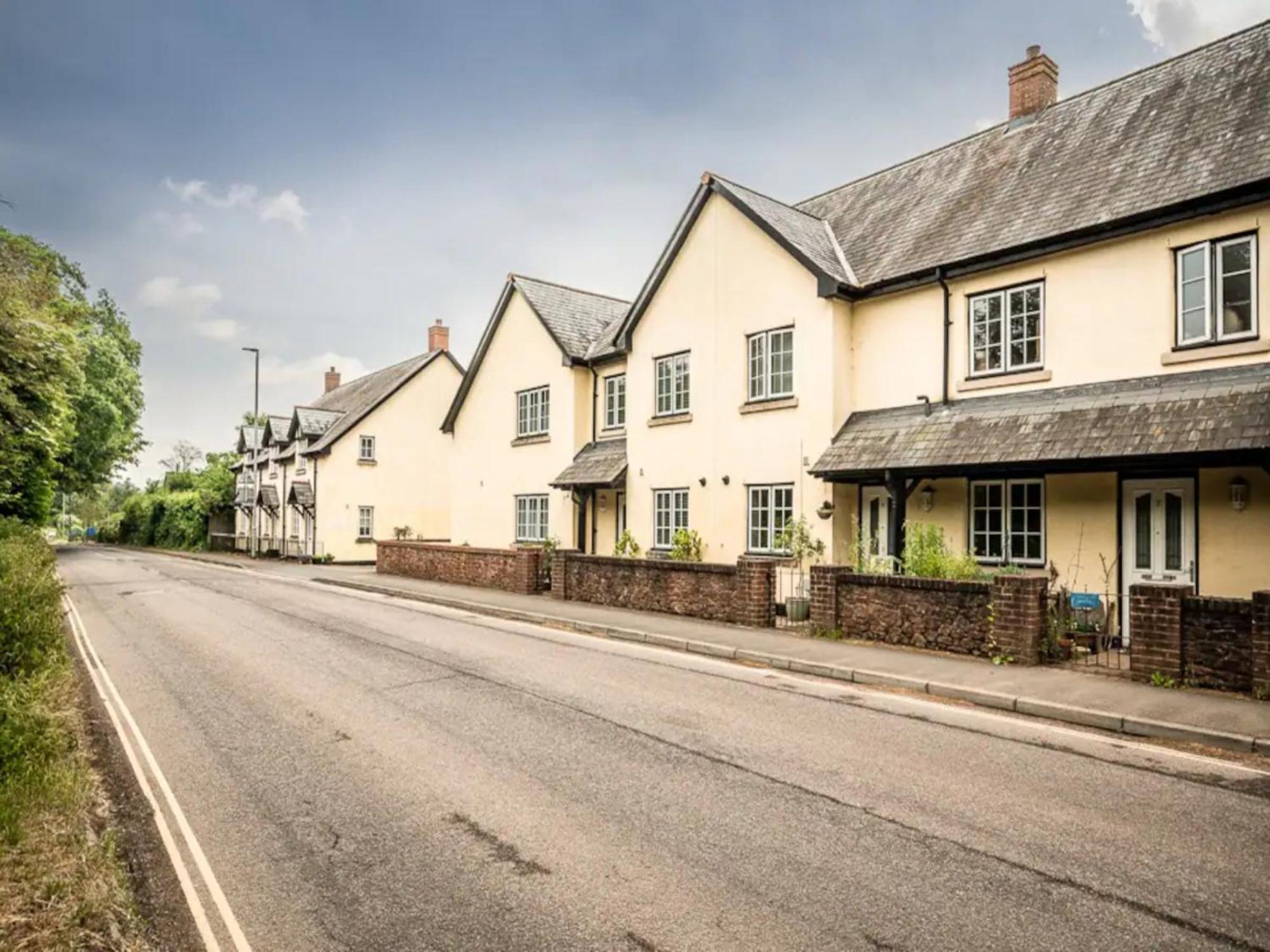 Spacious Modern Home In Picturesque Village Exeter Exterior foto